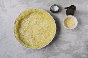Пирог с тунцом и картофелем Пирог с тунцом и картофелем