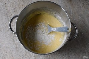 Торт с киви и клубникой Торт с киви и клубникой