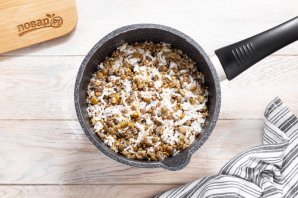 Киноа с рисом и чечевицей