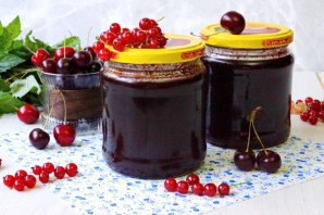 Джем из вишни и красной смородины