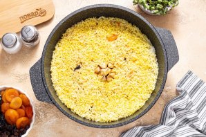 Постный плов с сухофруктами Постный плов с сухофруктами