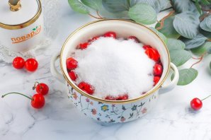 Вишня в сиропе Вишня в сиропе