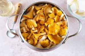 Жареные лисички на зиму