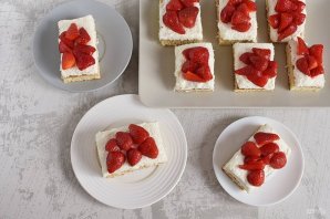 Клубничные пирожные Клубничные пирожные