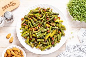 Зеленая фасоль на сковороде Зеленая фасоль на сковороде