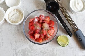 Клубничные пирожные Клубничные пирожные