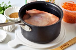 Свиные ушки по-корейски Свиные ушки по-корейски