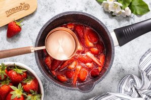 Клубничный сироп