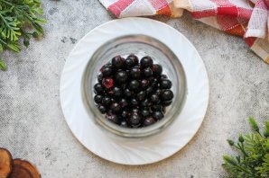 Настойка из черной смородины
