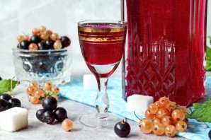 Настойка из смородины на водке