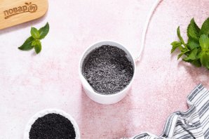Панна котта с черным кунжутом Панна котта с черным кунжутом