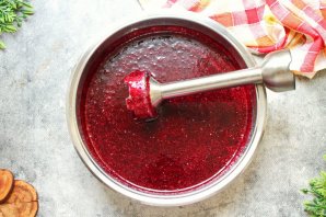 Пюре из черной смородины