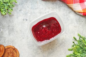 Пюре из черной смородины