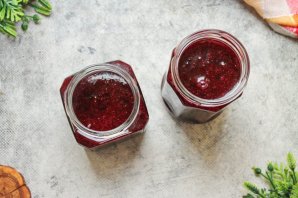 Пюре из черной смородины