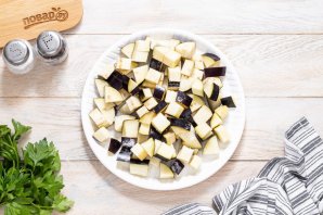 Рагу из баклажанов и кабачков Рагу из баклажанов и кабачков