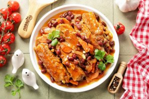Ребрышки с фасолью