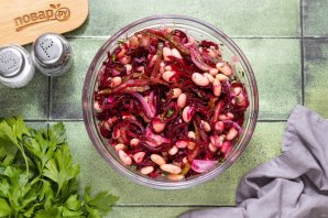 Салат из свеклы и фасоли Салат из свеклы и фасоли