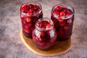 Варенье из алычи с косточками Варенье из алычи с косточками