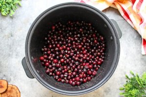 Варенье из смородины в мультиварке Варенье из смородины в мультиварке