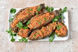 Баклажаны с начинкой Баклажаны с начинкой