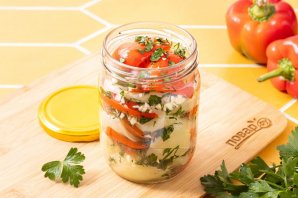 Маринованный болгарский перец с чесноком Маринованный болгарский перец с чесноком