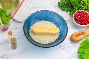 Жареный сулугуни с соусом Жареный сулугуни с соусом