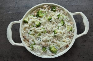 Рисовая запеканка с брокколи Рисовая запеканка с брокколи