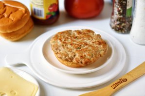 Куриные бургеры