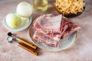 Квашеная капуста со свининой Квашеная капуста со свининой