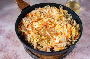 Квашеная капуста со свининой Квашеная капуста со свининой