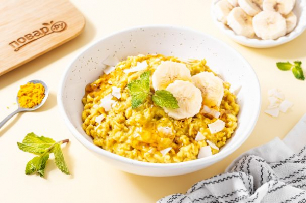 Овсянка с куркумой Овсянка с куркумой