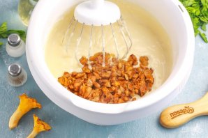 Пирог с лисичками и сыром
