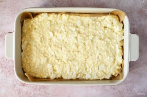 Пирог из творога и яблок