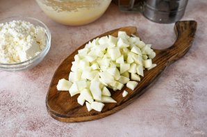 Пирог из творога и яблок