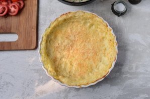 Пирог с тунцом и картофелем Пирог с тунцом и картофелем