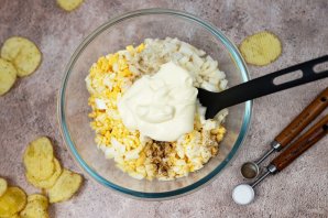 Салат с чипсами Салат с чипсами