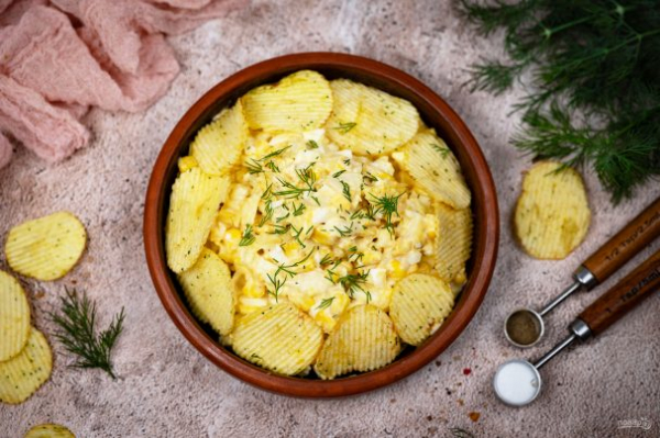 Салат с чипсами Салат с чипсами