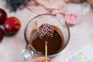 Шоколадные кейк-попсы Шоколадные кейк-попсы