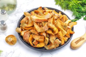 Жареные грибы рыжики Жареные грибы рыжики