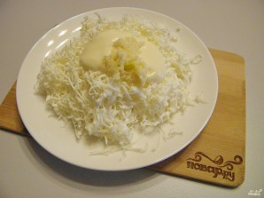 Плавленый сыр с чесноком "Мандаринки" Плавленый сыр с чесноком "Мандаринки"