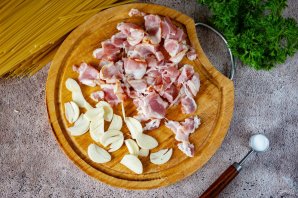 Спагетти с беконом Спагетти с беконом